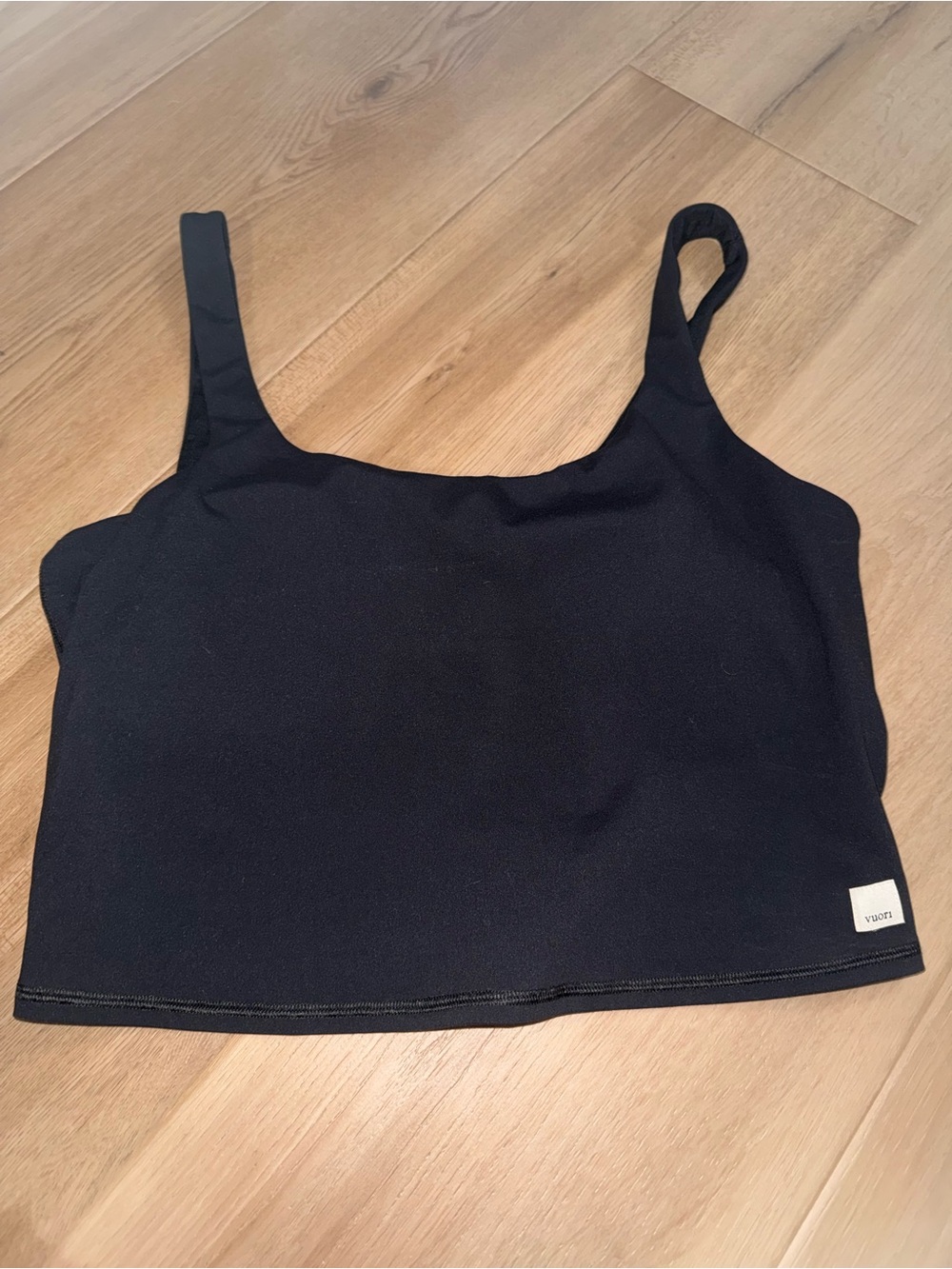 Vuori Daily Crop Tank